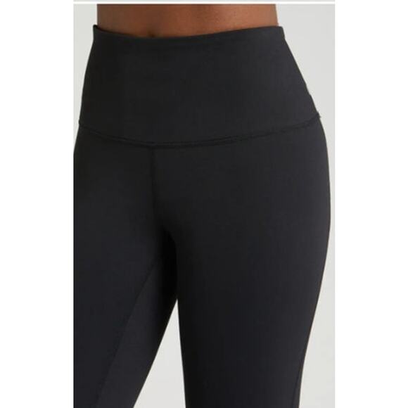 Zella 'Live In' High Waist Leggings in BLACK (M) - Picture 6 of 7